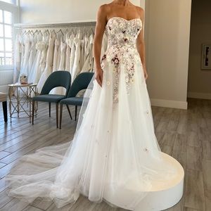 Ethereal tulle and floral wedding dress, NWT, size 2, Belle Ame Bridal Exclusive